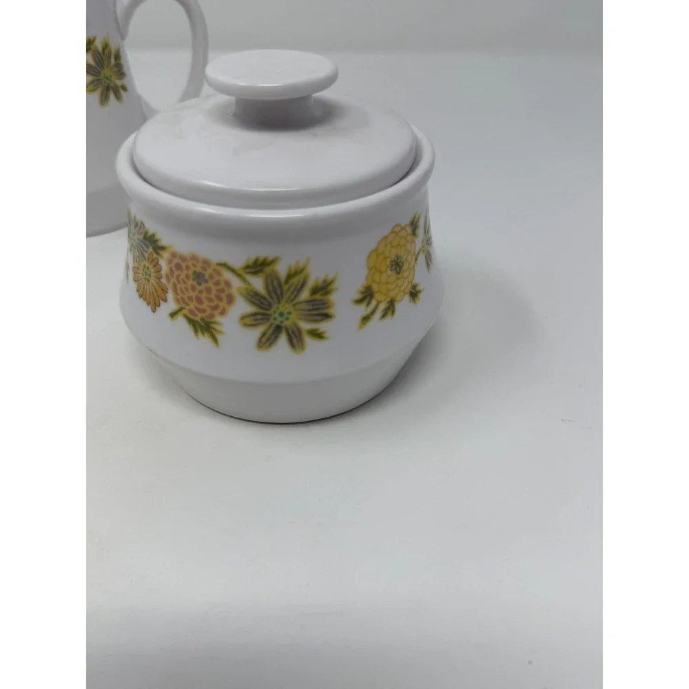 Noritake Progression Sunnyside 9003 Ceramic Sugar Bowl,‎ Lid & Creamer VTG EUC